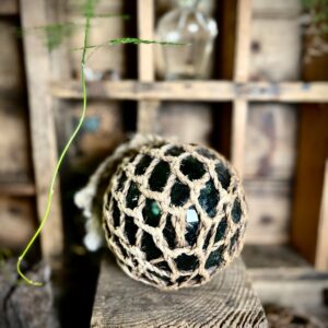 Antieke glazen drijver, fishing float