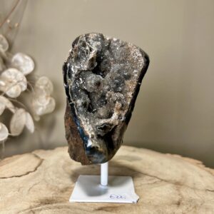 Druzy rots agaat op witte voet